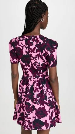 Jonathan Simkhai shop -Jonathan Simkhai shop black311211e700 1662674186312 2 0. UX540 . QL90