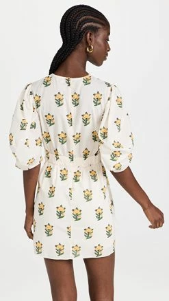 Jonathan Simkhai shop -Jonathan Simkhai shop rhode303591db90 1656432297197 2 0. UX540 . QL90